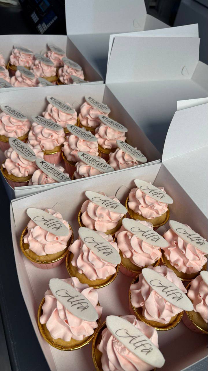Cupcaky 10