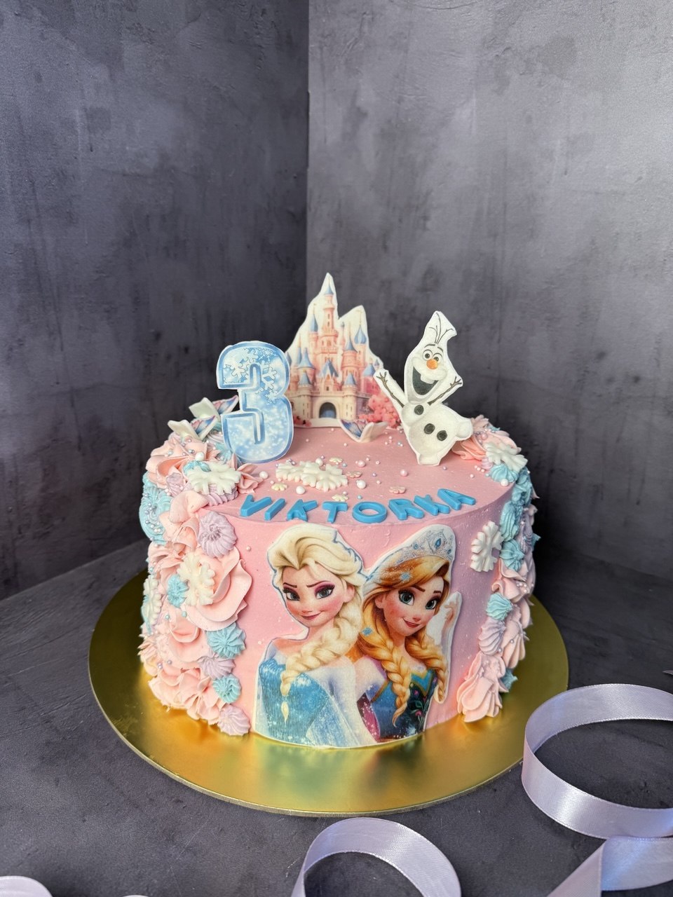 Frozen themed kids birthday cake