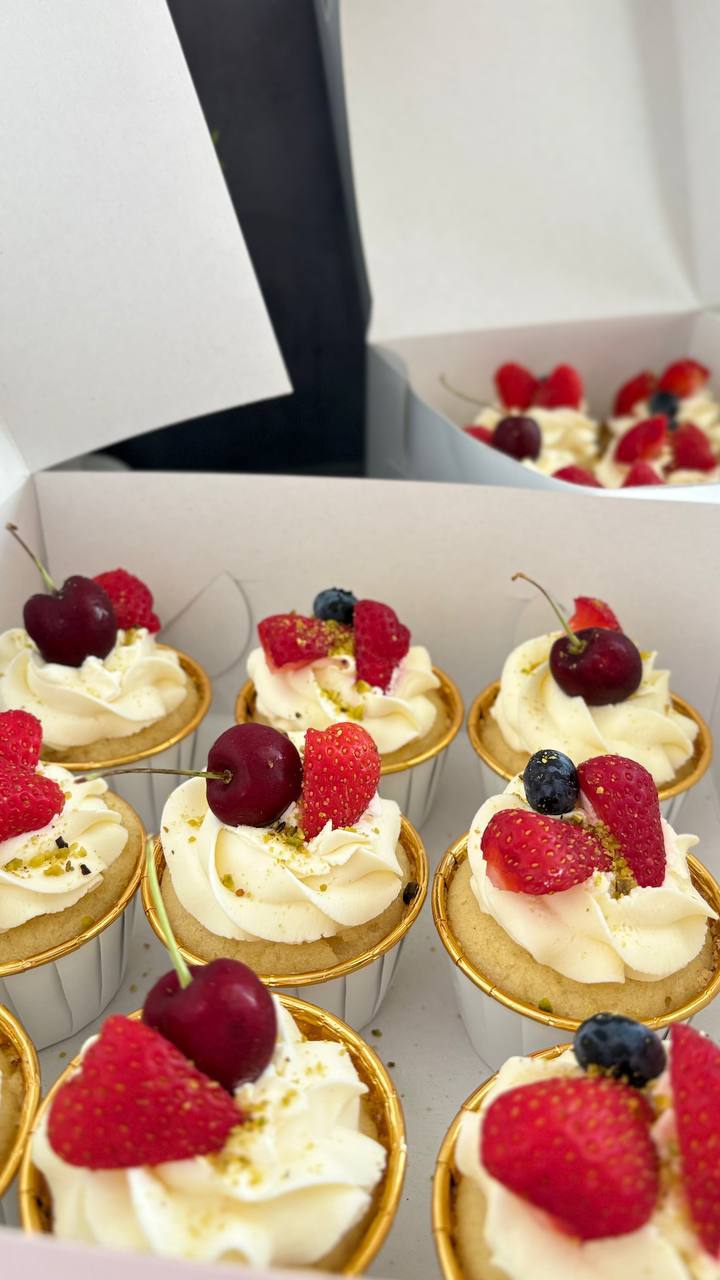 Macarons box